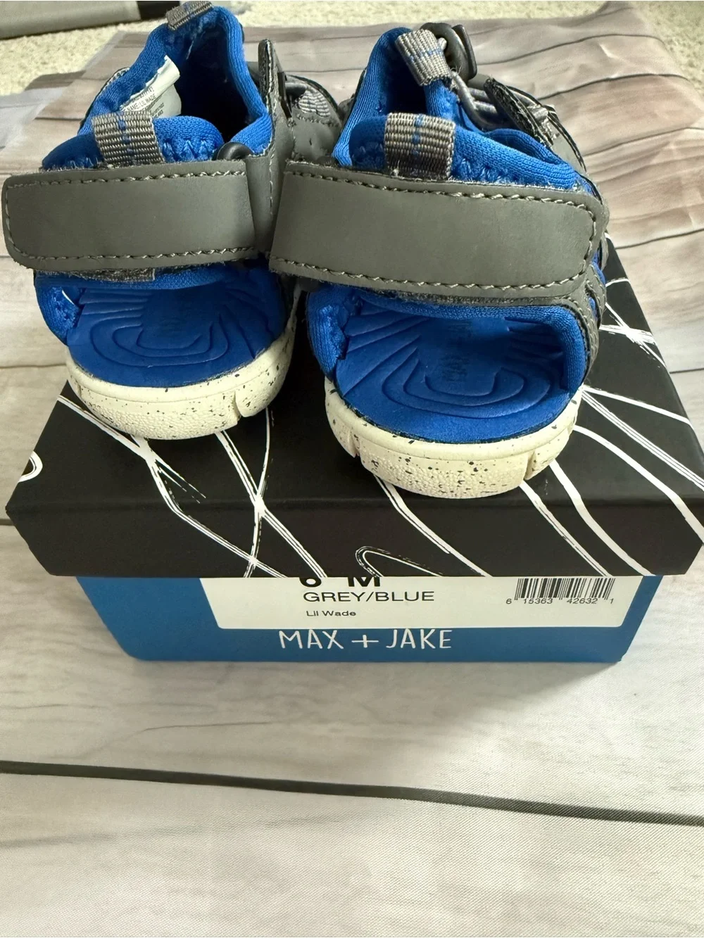 Kids Water Shoes in Gray and Blue - Quick-Dry Active Sandals